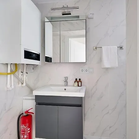 Cute Charming 1bed1bath Bebek Hidden Gem 77 *